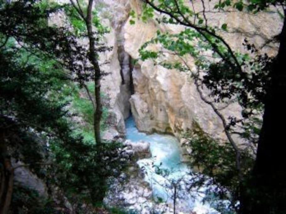 Mazet 55 Gorges Du Verdon Saint-Martin-de-Bromes Exterior photo